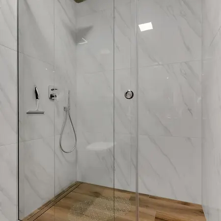 Grace 2 Luxury In Makarska, Private Pool Вилла Макарска