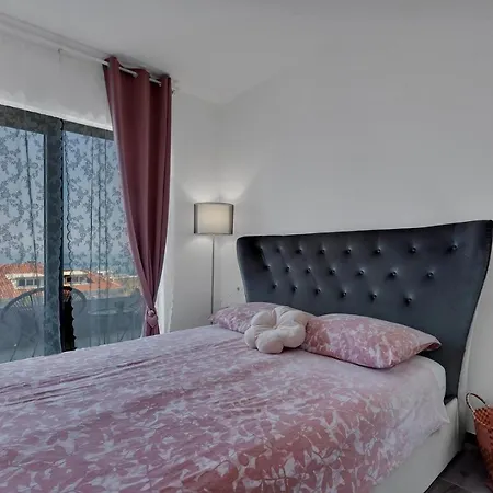 Grace 2 Luxury In Makarska, Private Pool Вилла Макарска