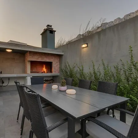 Grace 2 Luxury In Makarska, Private Pool Willa Makarska