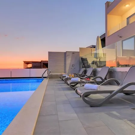 Grace 2 Luxury In Makarska, Private Pool *