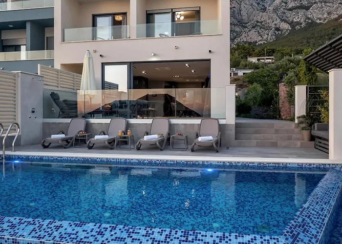 Grace 2 Luxury In Makarska, Private Pool Villa